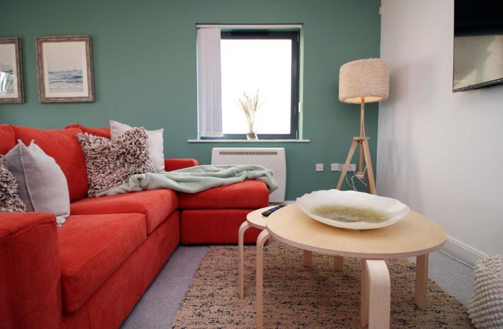 Observatory 2 Bedroom Overlooking Апартаменты Суонси